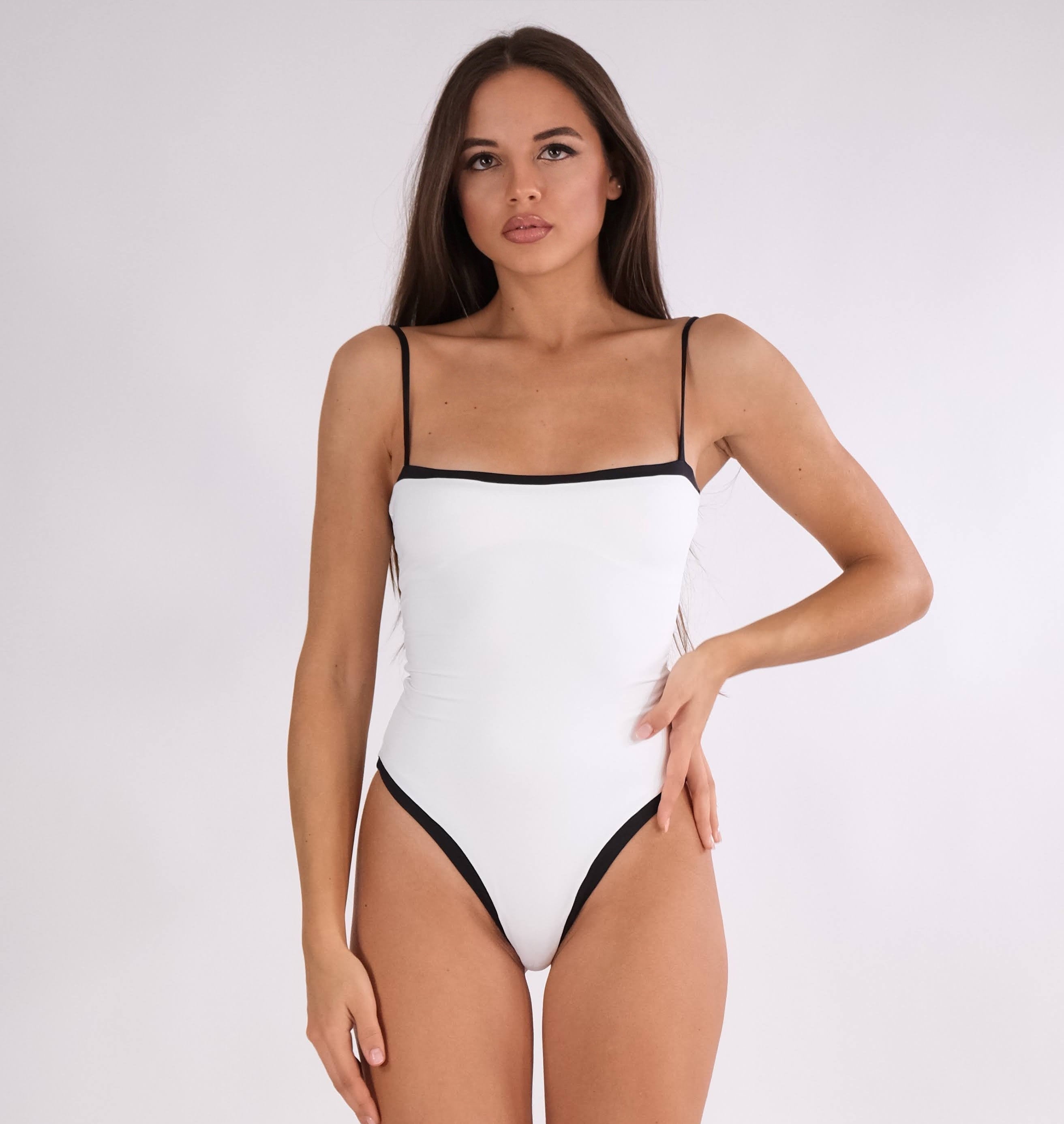 INTERO MINIMAL BIANCO